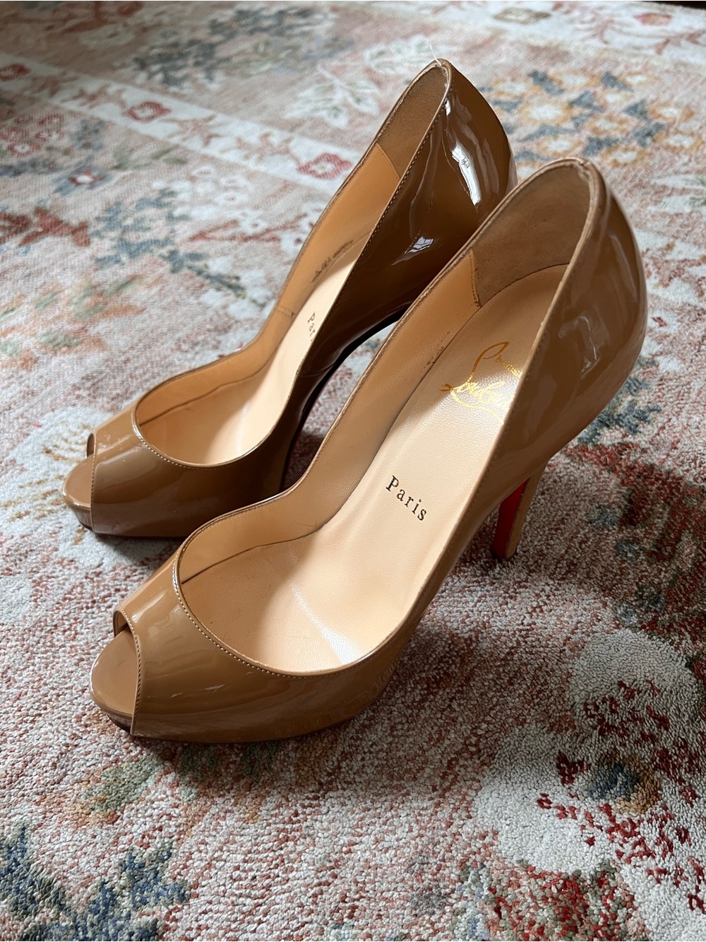 New Very Privé 120MM Patent Leather Pumps  Christian Louboutin